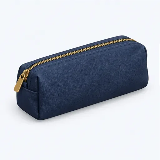 la trousse: 文具袋 / 洗漱包